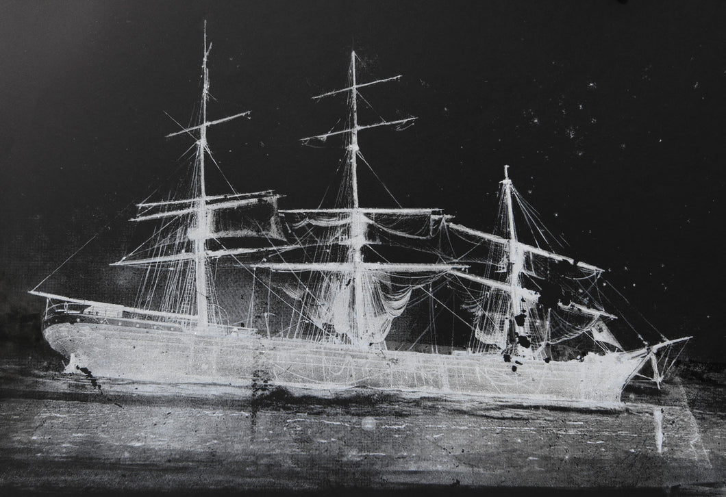 Ghost Ship (Diamond Dust)