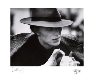 The Man Who Fell To Earth *Co-signed by Bowie*